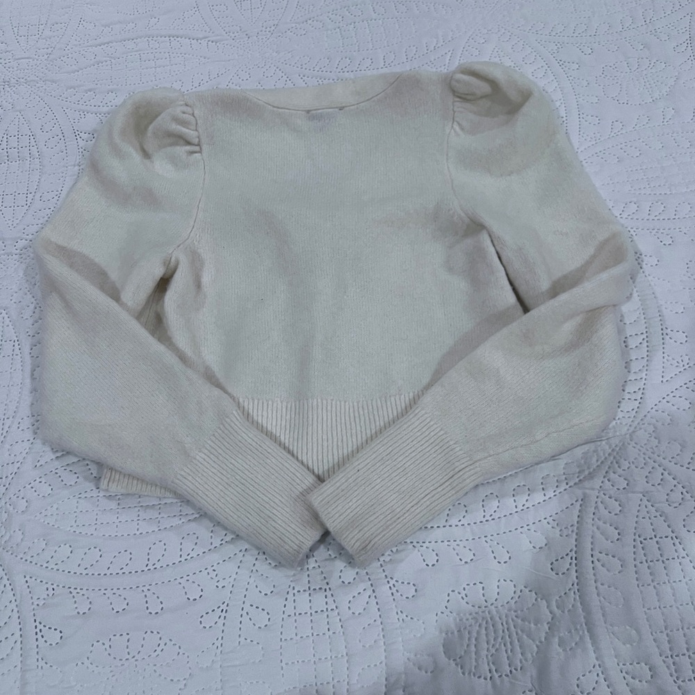 Embellished Bow V-Neck Cardigan - Picture 5 of 7